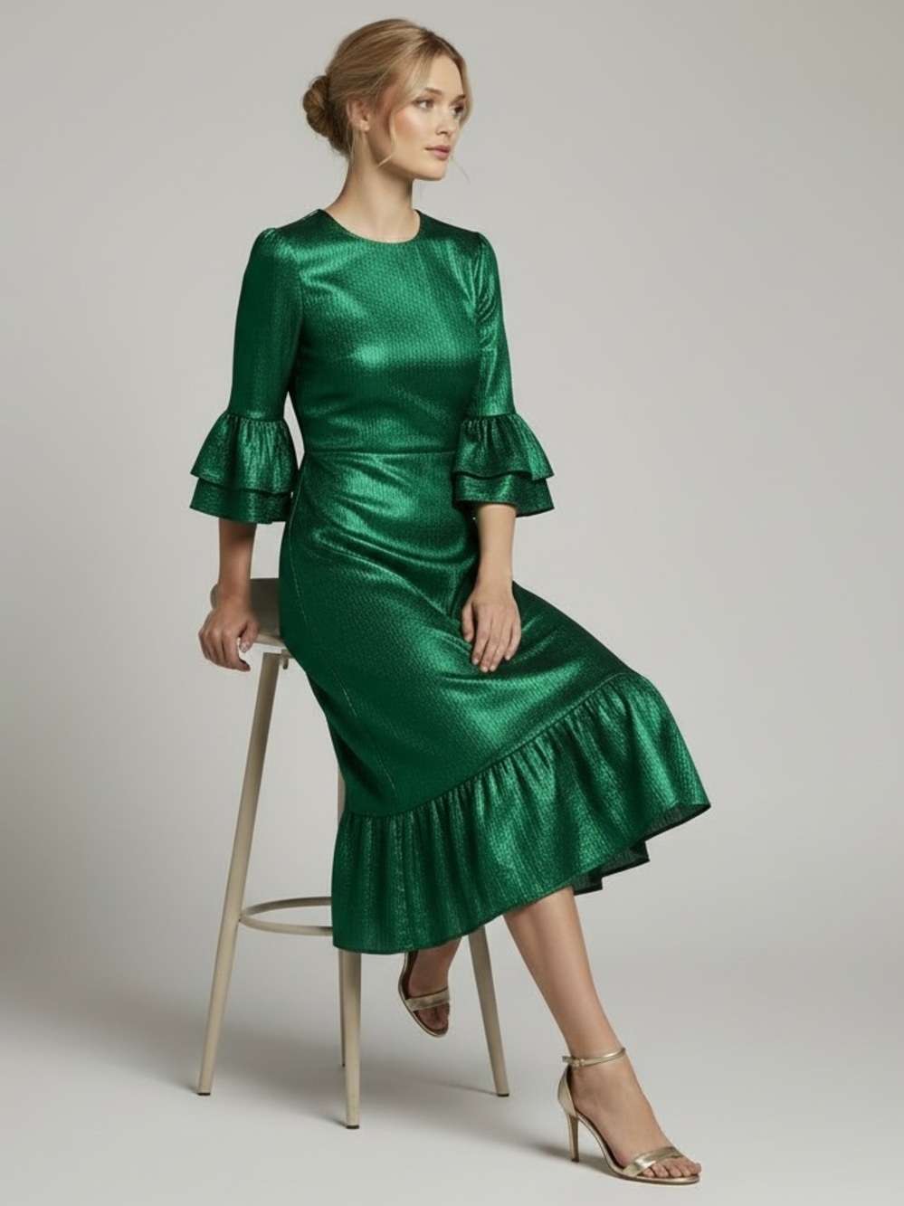 Tuckernuck Pomander Place Lillith Emerald Crinkle Lurex Midi Party Dress Small